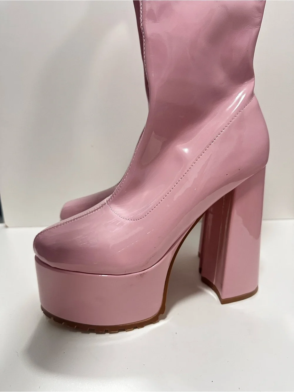 Azalea Wang Platform Knee-High Boots in Pink